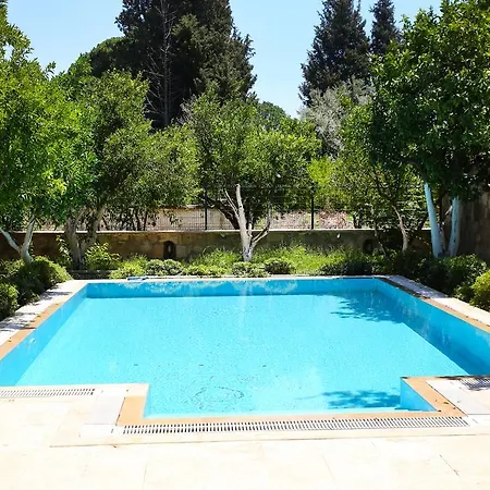 Villa High Privacy Three Bedroom Bd484 Ortakent