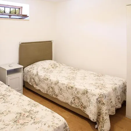 Villa High Privacy Three Bedroom Bd484 *